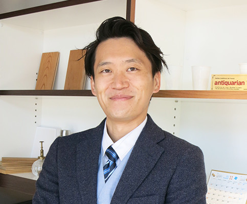 あららぎ不動産の社員